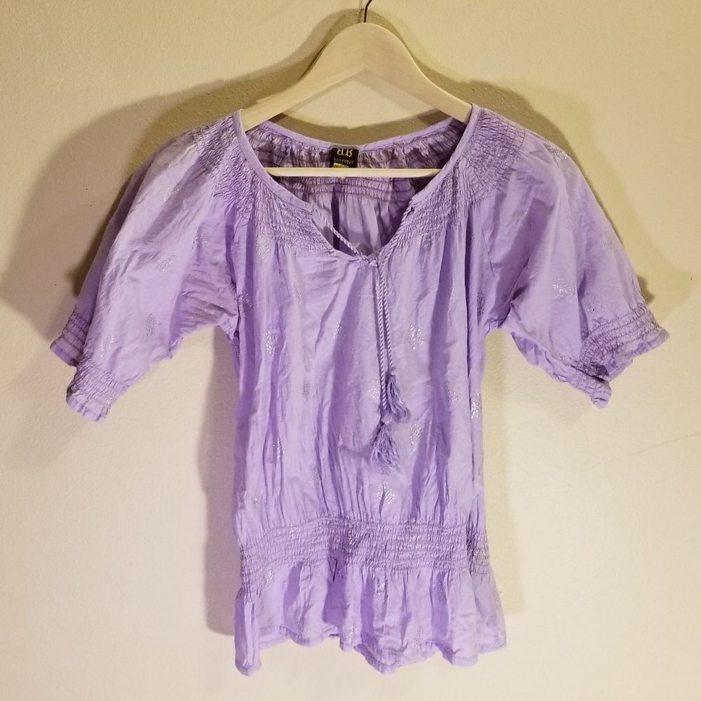 Boo Gemes lavender short sleeve blouse